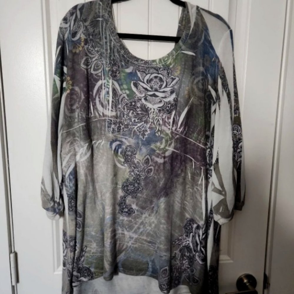 Soft Hoodie Sweater/Top